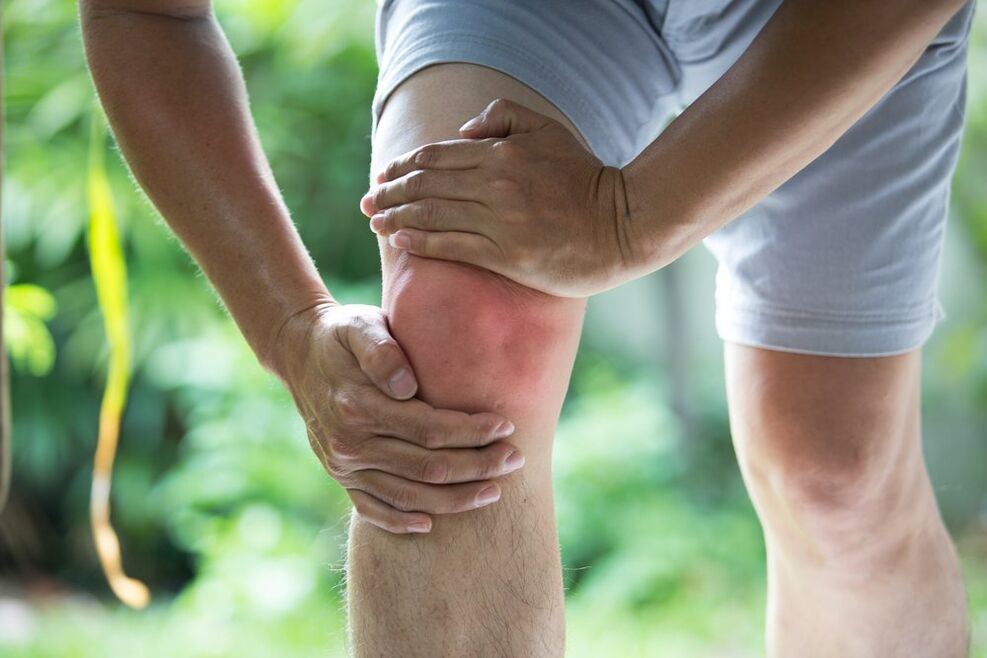 Pain in osteoarthritis of the knee